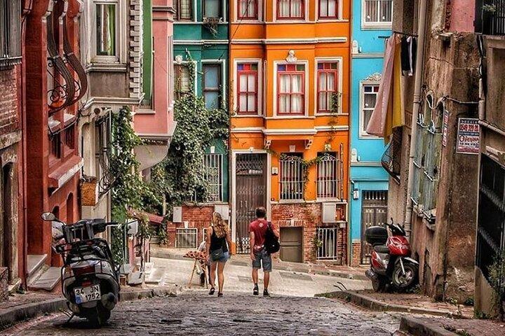 Istanbul: Multicultural Heritage & Captivating Bosphorus Cruise