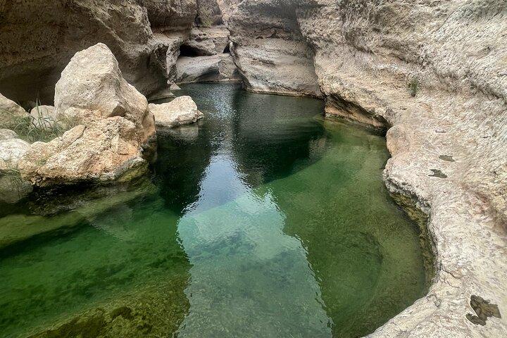 Private Day Trip to Wadi Shab, Fins Beach & Bimmah Sinkhole
