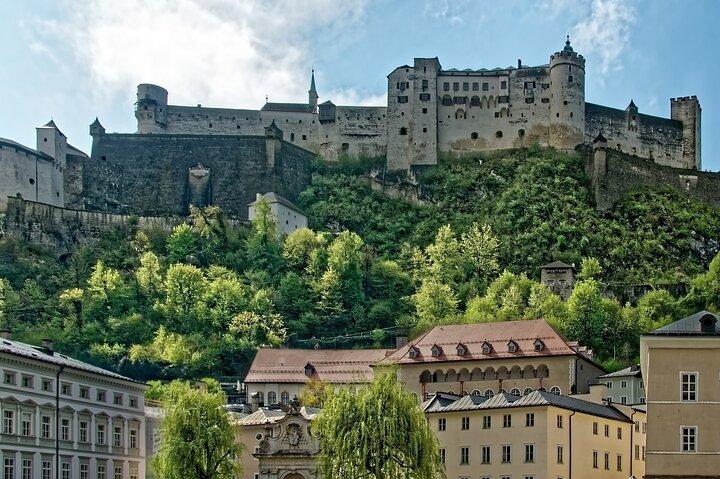 Private Day Trip to Hallstatt and Salzburg from Vienna