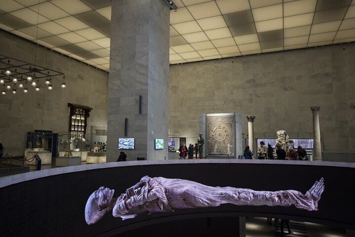Tour of the Museum of Egyptian Antiquities of Cairo