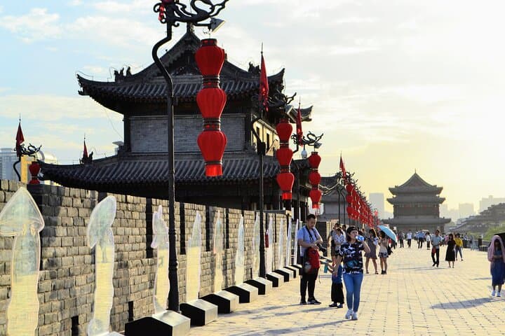 Private Tour: 2-Day Xi'an Exploration from Hong Kong