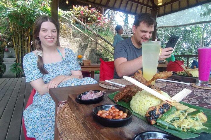 Melasti Beach Uluwatu Kecak Dance South Bali Private Guided Tour