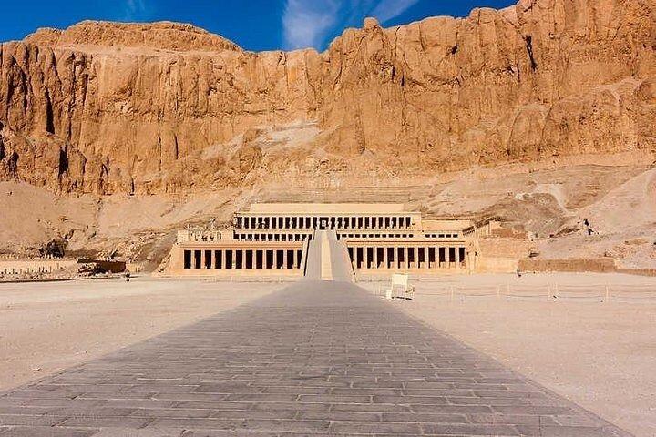 Private full Day Tour To Luxor from Sharm El Sheikh by Plane