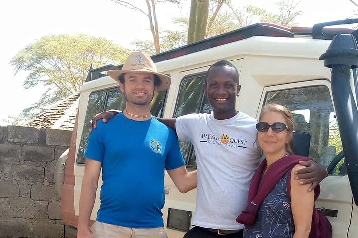 4 Days Safari Experience: Nairobi Park, City Trip And Diani Beach
