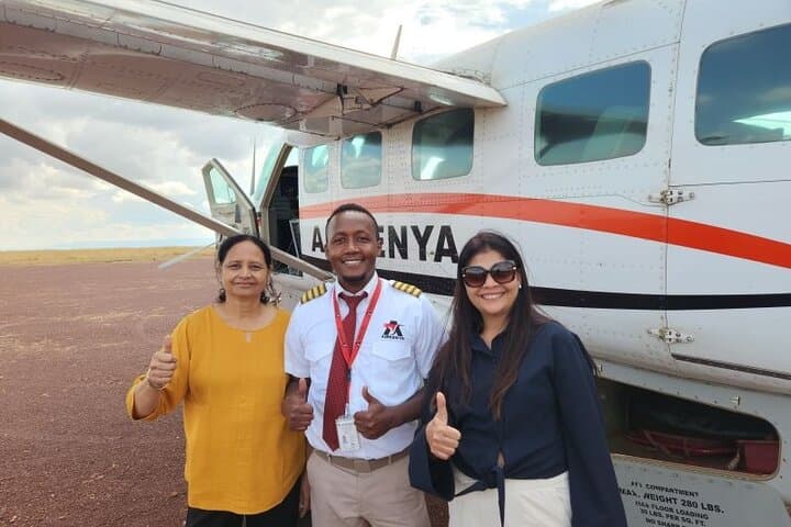 4 Days Maasai Mara Flying Luxury Safari at Mara Simba on Jeep