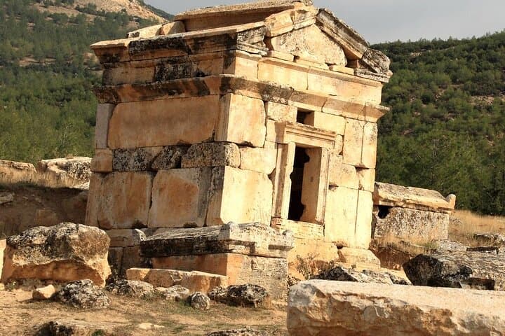 Small Group Pamukkale Tour from Izmir Hotels