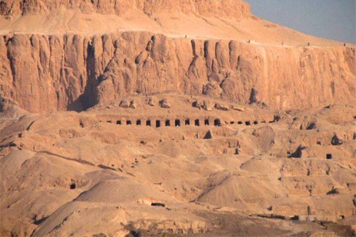 Medinat Habu, Valley of Artisan and Valley Queens Of Luxor Tour