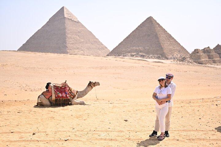 Full Day Tour in Pyramids of Giza Sphinx Saqqara and Memphis