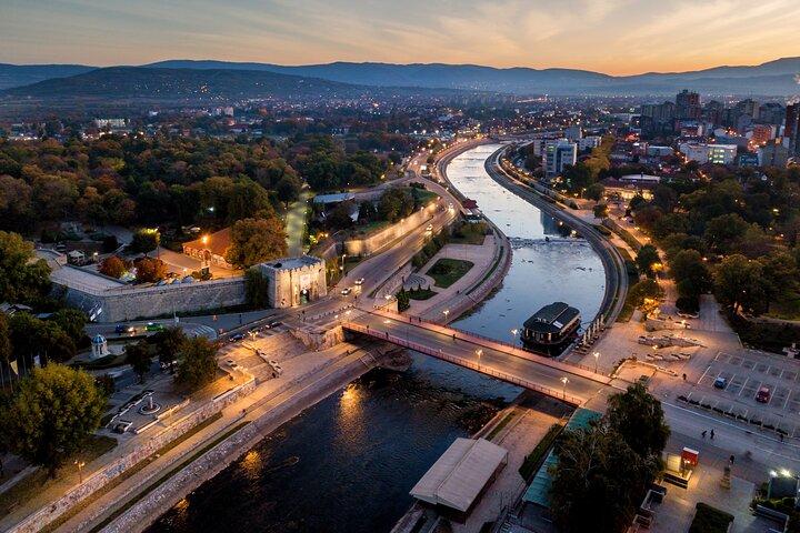 Private Skopje Sofia Transfer with City Tour in Nis