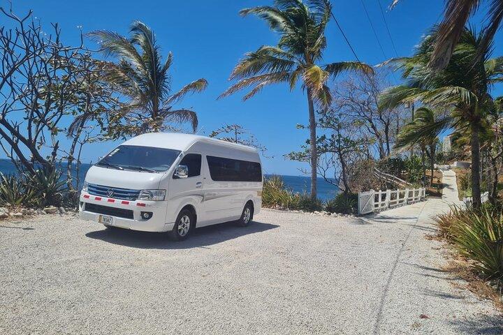 Private Transportation between Tamarindo and Riu Guanacaste
