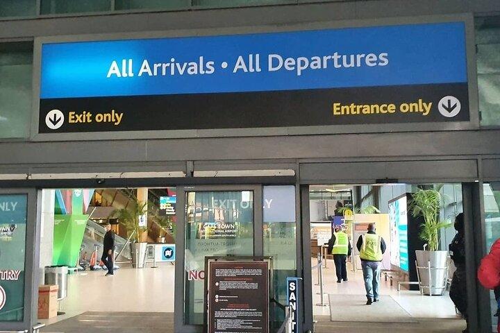 Cape Town Private Airport Transfer to City Hotels