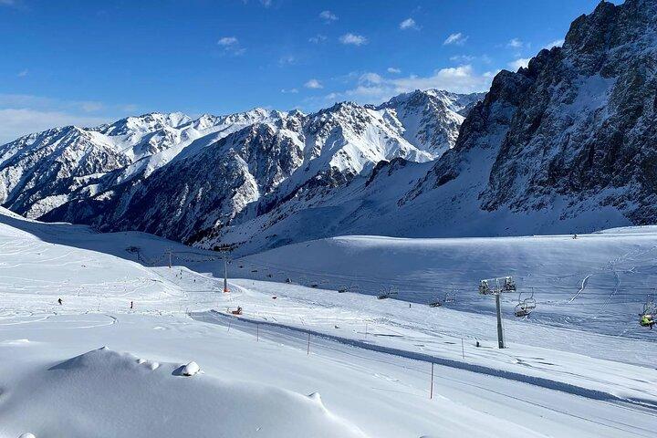 Private Trip to Medeu Ice Skating Rink and Shymbulak Ski Resort