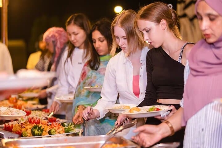 Dubai Desert Safari 4x4 Dune Bashing, Shows & BBQ Dinner