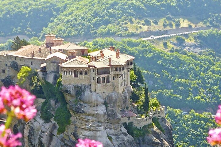 Meteora Luxury Private Day Trip Monasteries & Hidden Viewpoints