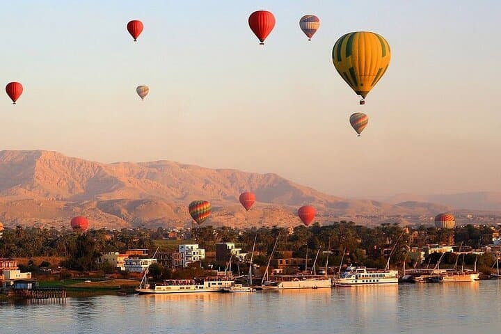 Luxor Sunrise Balloon Tour: Fly Above Ancient Egypt