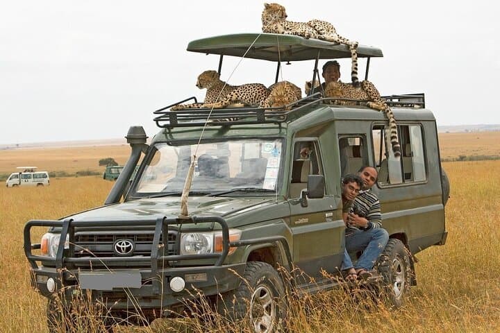 11 Days Kenya and Tanzania with Serengeti Safari Journey