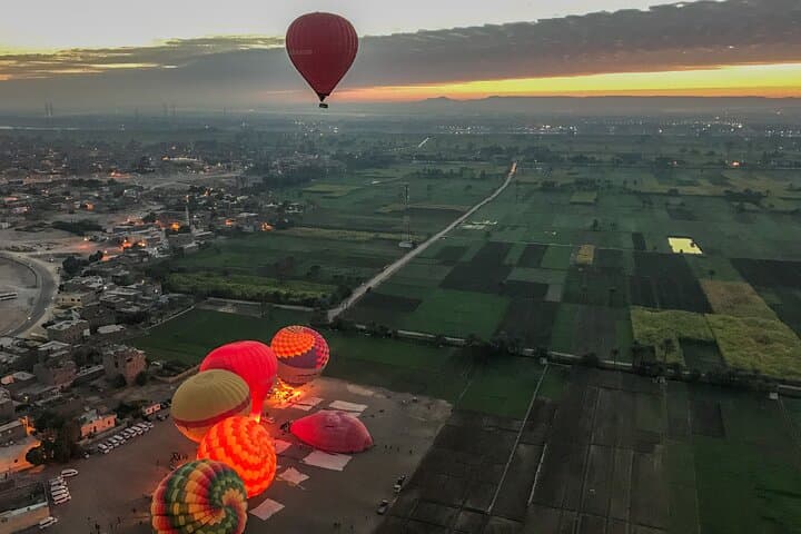 Sunrise Hot Air Balloon Ride Over Ancient Thebes in Luxor
