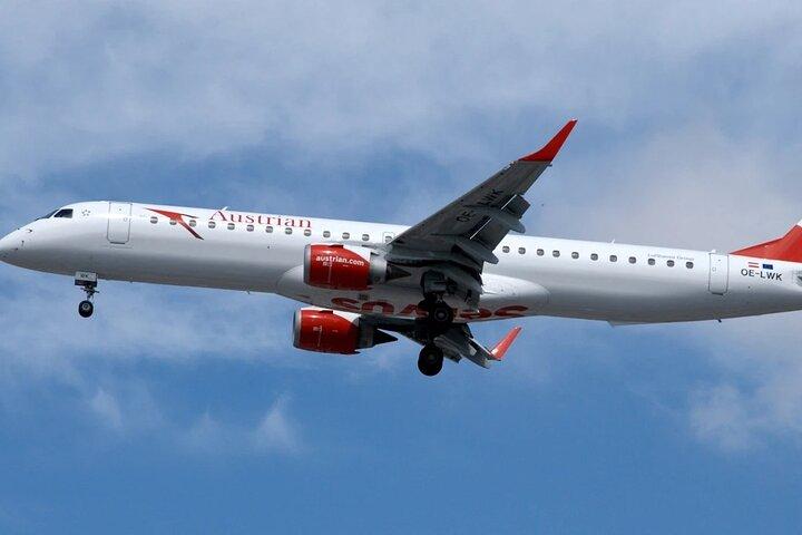 Vienna City to Vienna Airport Private Transfer Schwechat One Way