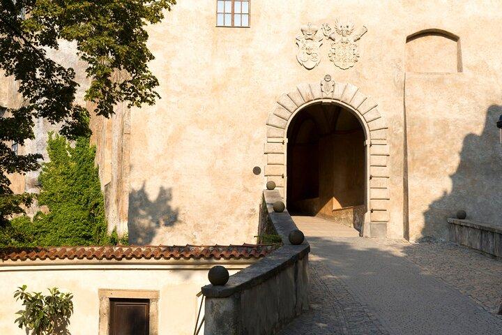 Cesky Krumlov Scavenger Hunt & Self-Guided Walking Tour