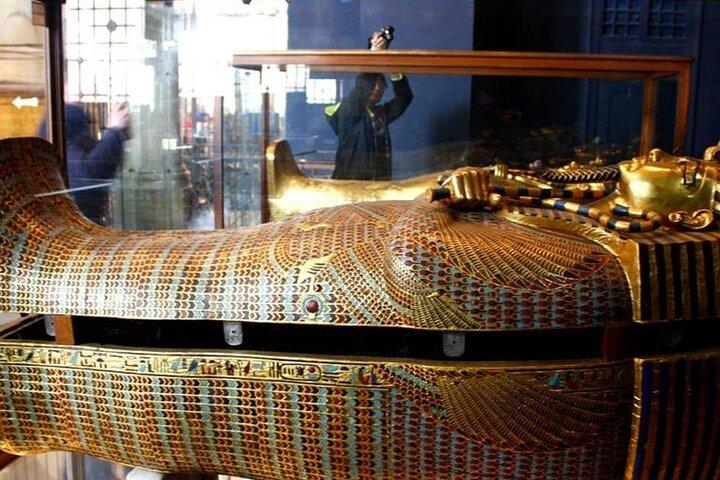 Private Guided Tour of the Egyptian Museum in Cairo