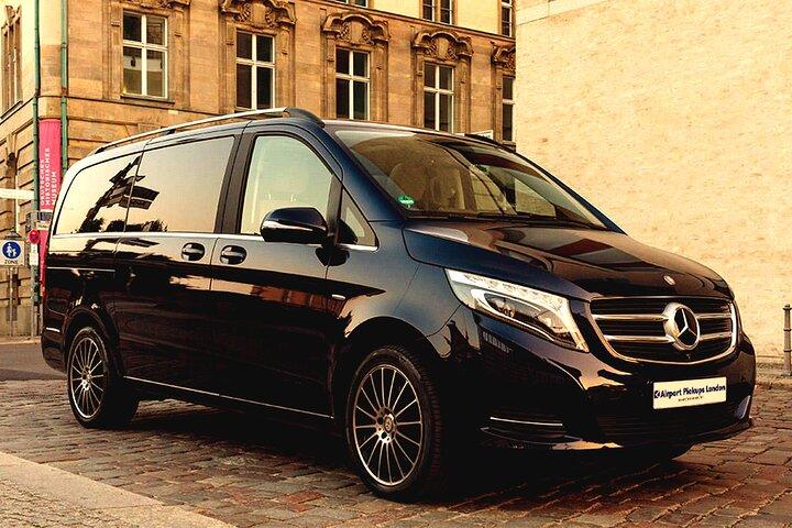 Gatwick to Southampton Private Taxi Transfers