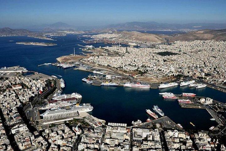 Private Transfer Piraeus Port–Athens Airport (Meet & Greet)