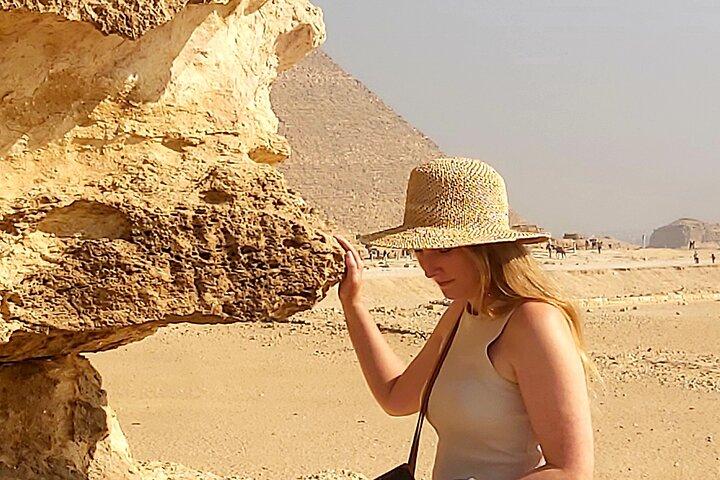All inclusive private tour to giza pyramids sphinx and shoping