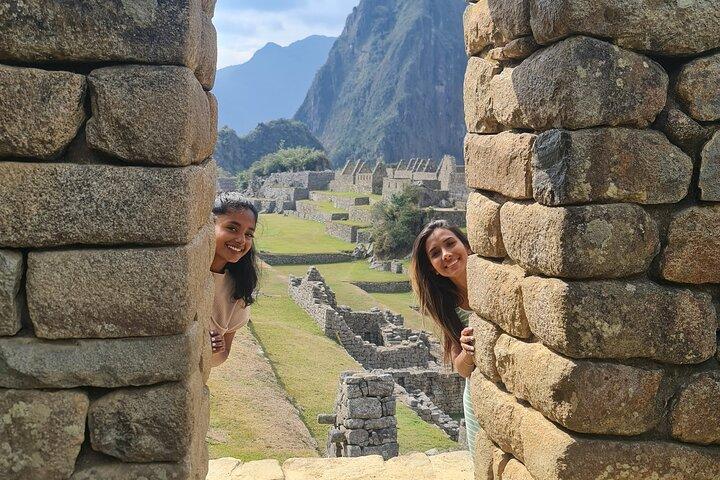 Machu Picchu Tour by Train (2 Days)
