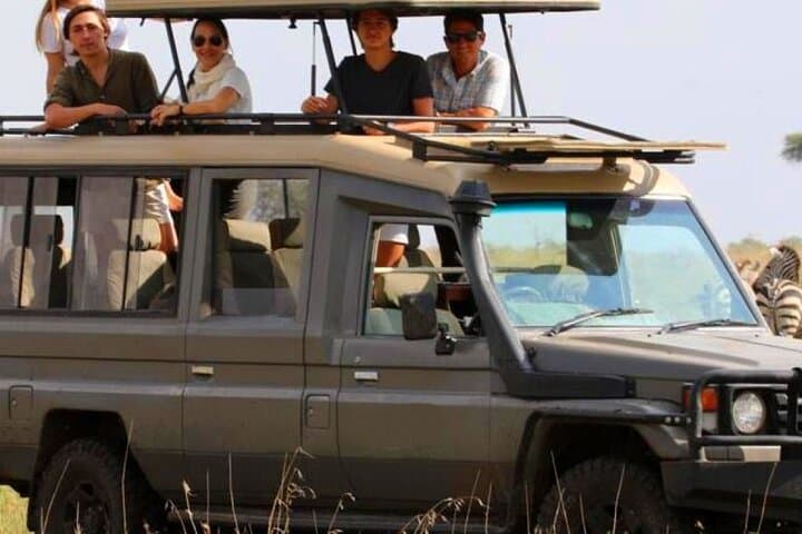 Kenya Eleven Day Luxury Safari and Wildlife Adventure