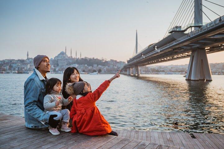 Istanbul Old City Private Walking Tour with Bosphorus Cruise