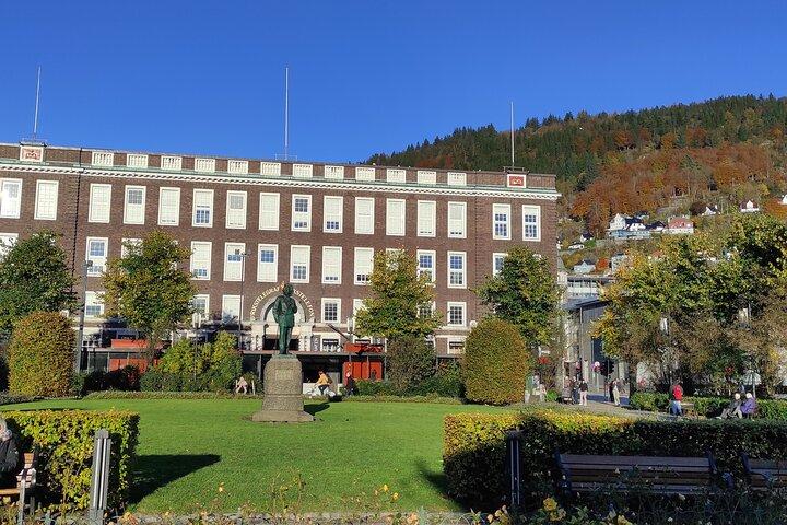 Private Tour in Bergen with Professional Guides