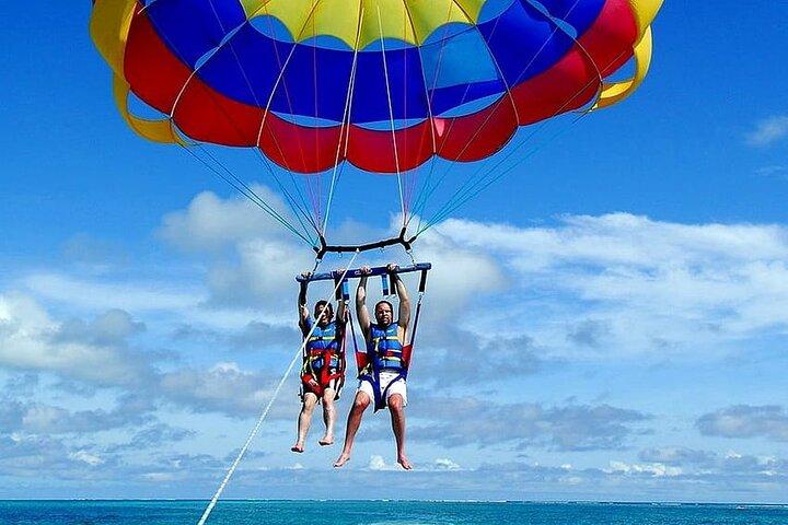 Parasailing in Dubai Burj View - With Transfer Option