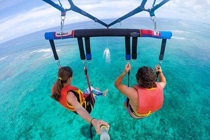Parasailing in Dubai Burj View - With Transfer Option