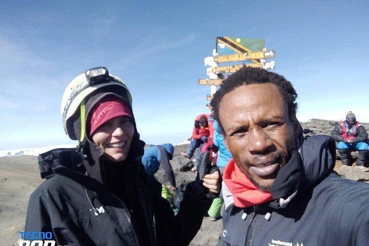Experience 1-Day hike Kilimanjaro climbing with car shira peak