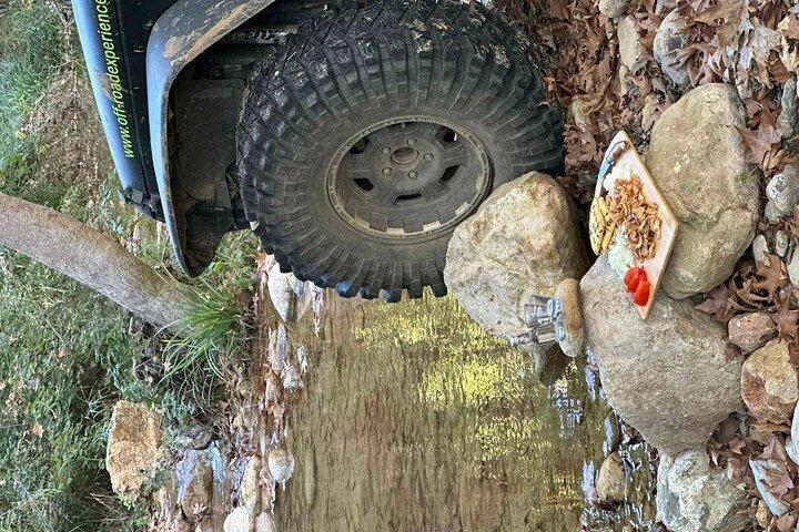 Offroad Experience Jeep Tour and Lunch in Nature