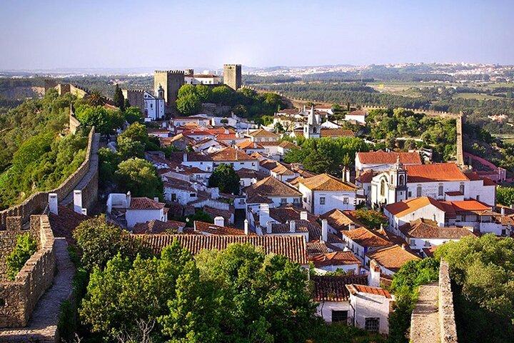 Full-Day Trip in Fatima, Nazare and Obidos with Private Transport