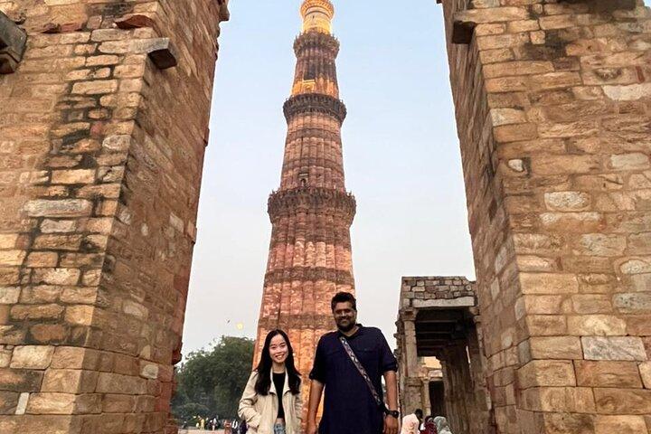Private Tour in Mehrauli Archaeological Park & Qutub Minar