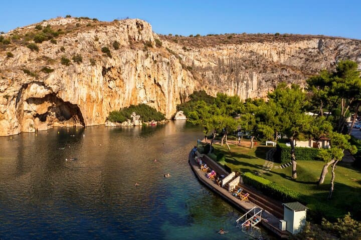 Sunset Private Tour to Poseidon Temple & Vouliagmeni Thermal Lake