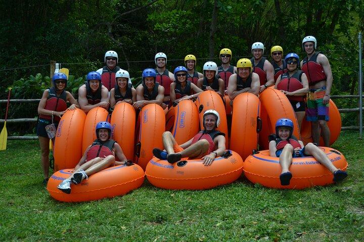 Ocho Rios: Jungle River Tubing and Beach Adventure
