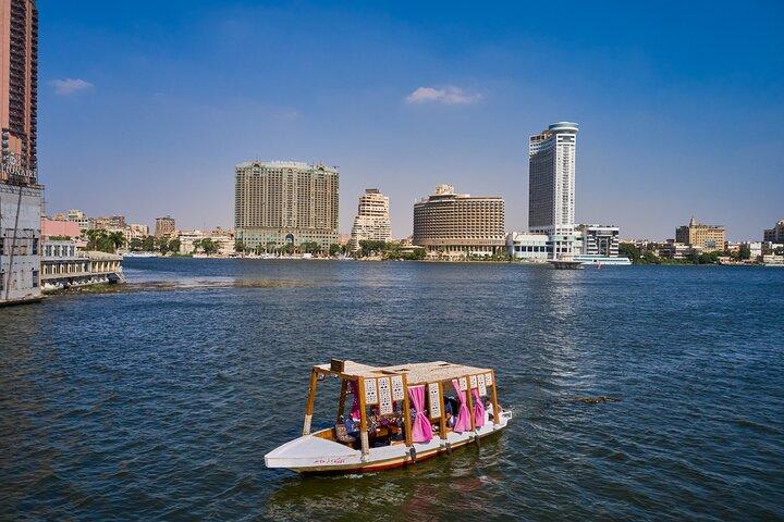 Cafelluca, Private Felucca, 2-hour Nile ride with drinks