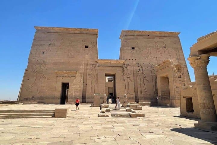 Egypt 8days : Cairo, 3 nights Nile Cruise &Abu Simbel&Air Ballon