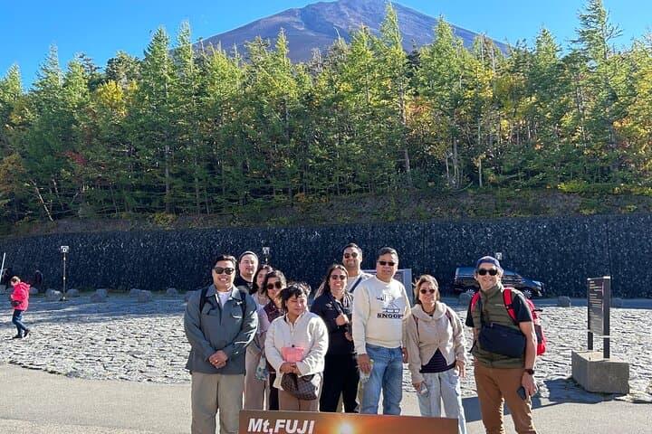 Full Day Mt.Fuji Tour , From/To Tokyo, Yokohama, 2- 12 guests