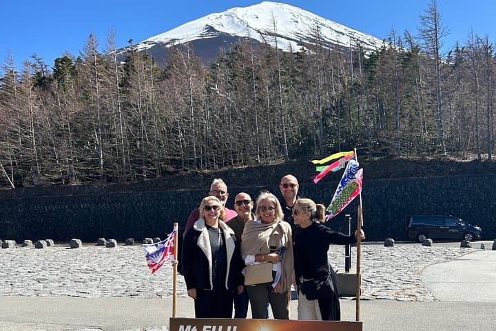 Full Day Mt.Fuji Tour , From/To Tokyo, Yokohama, 2- 12 guests