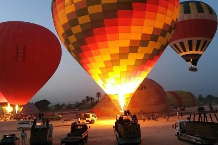 Luxury Sunrise Balloon Ride in Luxor with Private Hotel Pickup