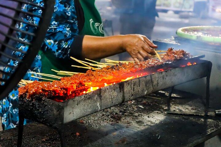 Private Street Food Tour of Lahore