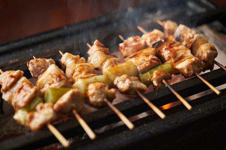 Tokyo Bar Hopping in Shinjuku: Free-flow, Full Dinner, Golden Gai
