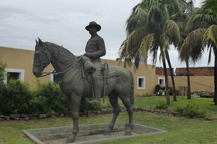 Private Historic Downtown Maputo Walking Tour