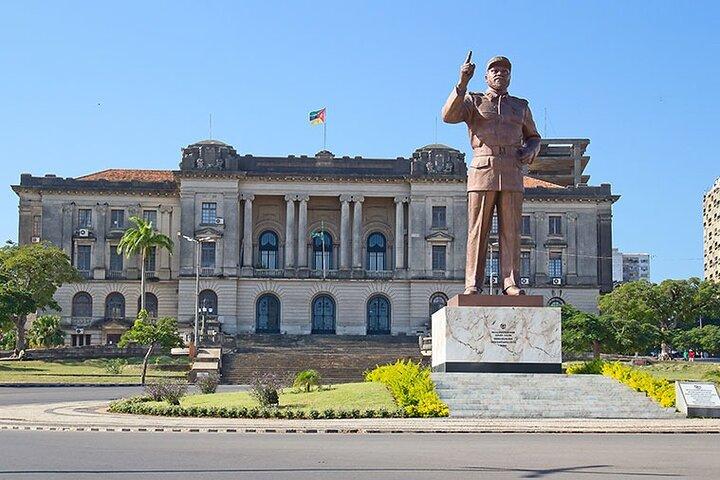 Private Maputo Full-Day Tour: History, Culture & Local Life