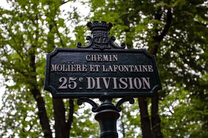 Private tour of Père Lachaise cemetery
