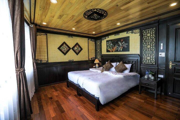Cozy Boutique Cruise Lan Ha Bay & Cat Ba Island from HANOI